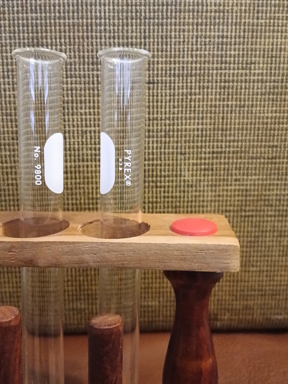 Wooden Test Tube Pyrex Set - Picture 6 of 6